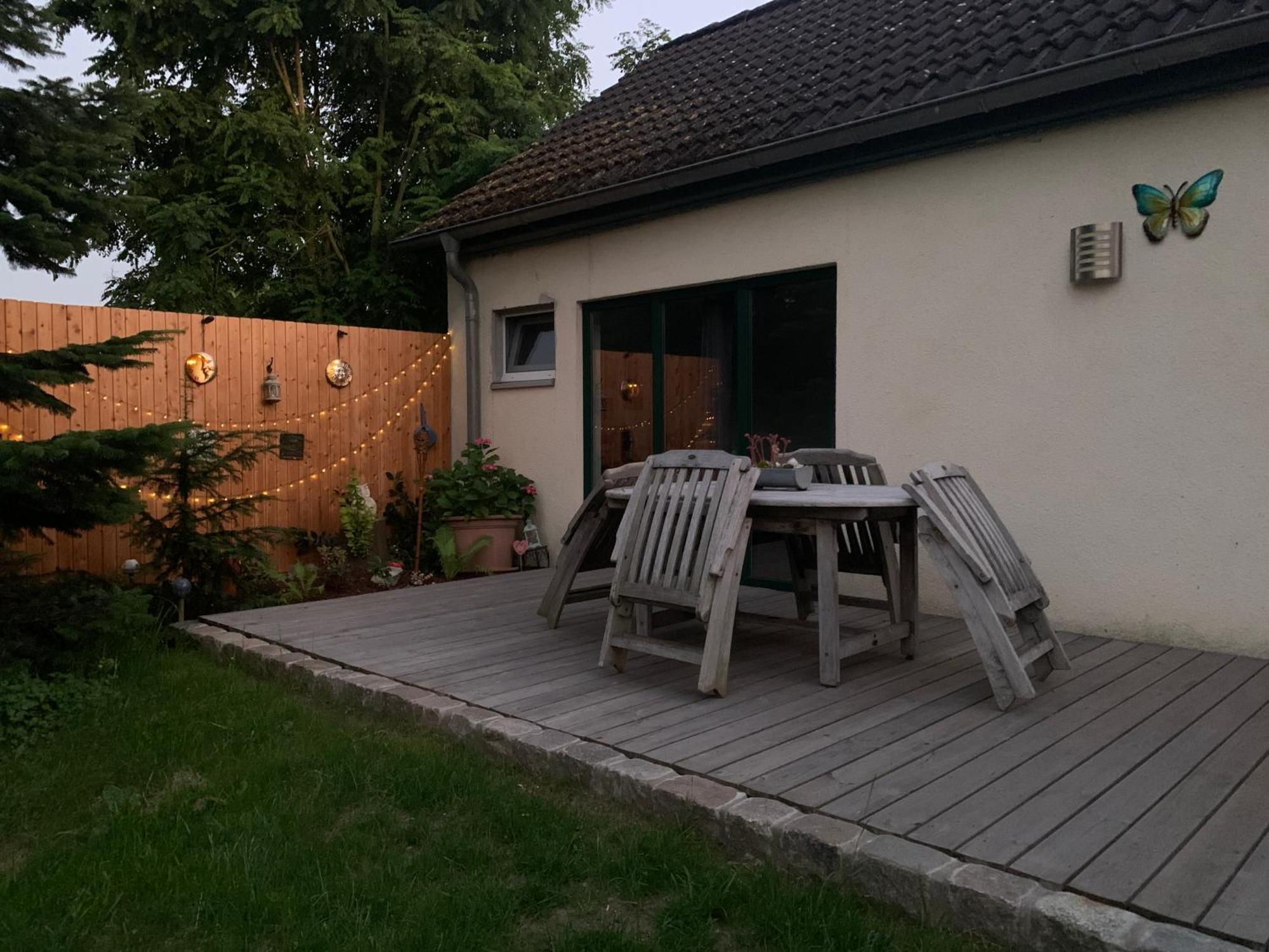 Mf Guesthouse Sukow  Екстер'єр фото